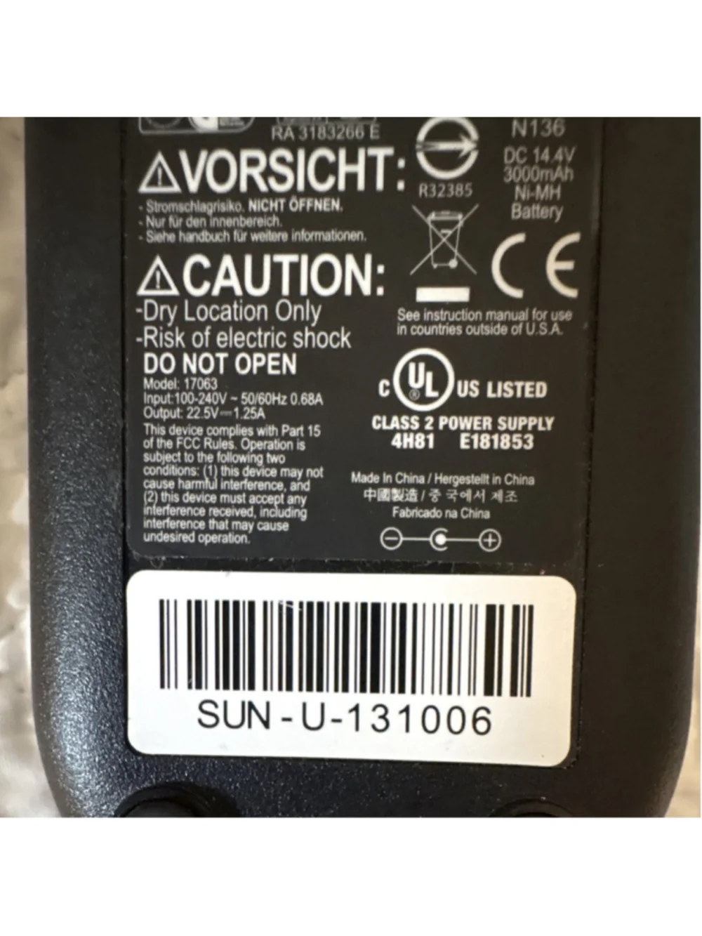 iRobot AC/DC Adapter 22.5V Black 5 ft Cable Barrel Model 17063 SUN-U-131006